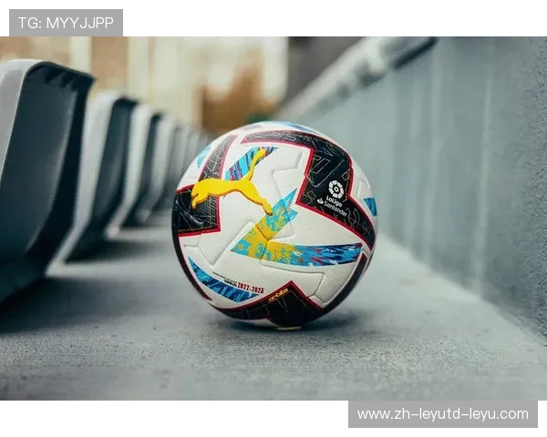 西甲联赛用什么足球：西甲官方比赛用球品牌及规格介绍